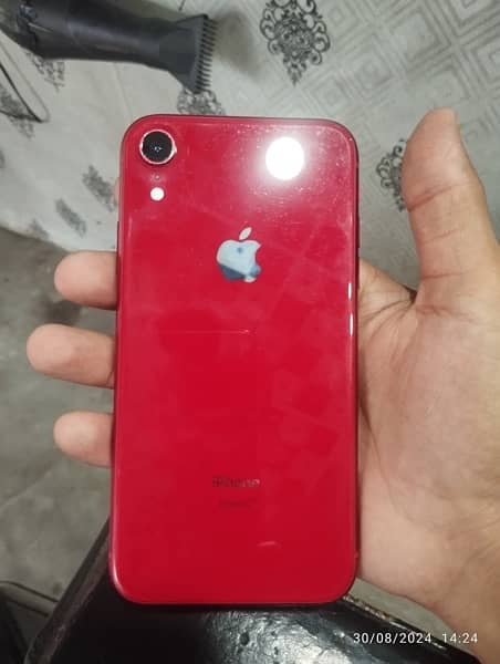 iphone xr 64gb waterwapck 77% 2