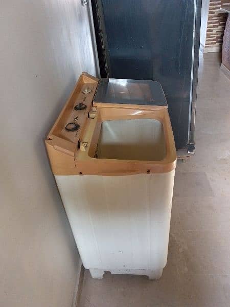 Kenwood 2 in 1 washing machine for sale gulistan e johar block 12 6