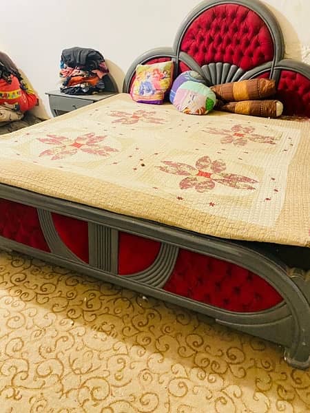 King Size Bed with Mattress 4