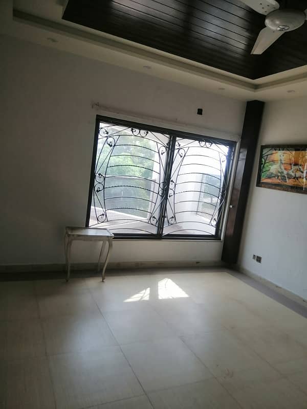 DHA PHAS 5, 27 MARLA 2 BEDS, SEPERATE GATE UPPER PORTION FOR RENT 4