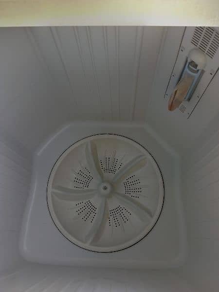 Haier washing machine for sale gulistan e johar block 12 2