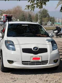 Toyota Vitz 2005 Model, 2013 Kota white colour, 10/10 0