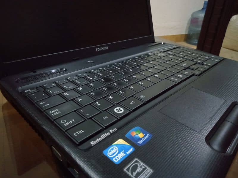 Toshiba core i3 2nd generation 03019081873 3