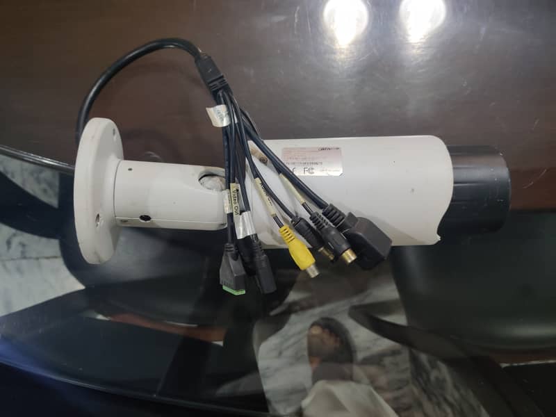 Dauha 2 MP Auto Zoom IP Camera 8