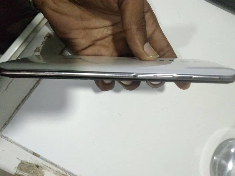 oppo Reno z looking like new condition 6/128 4