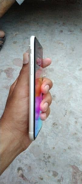 iphone 11 4