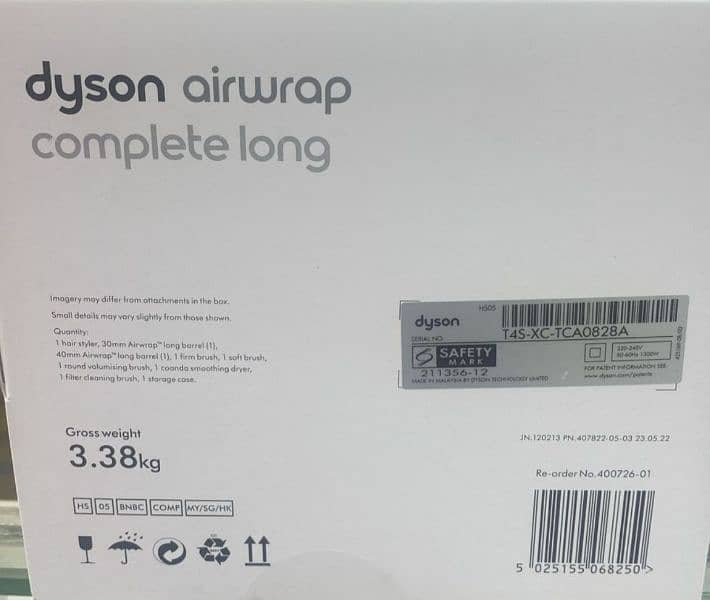 Dyson Airwrap Long Barrel / hairdryer / styler 14