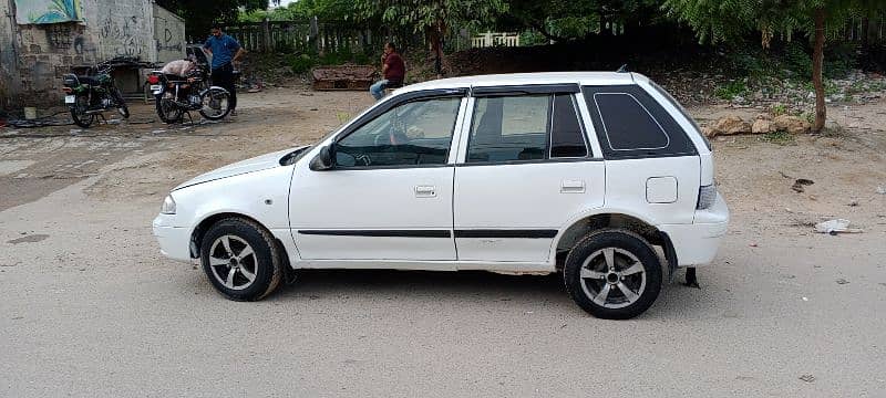 Suzuki Cultus VXR 2011 1