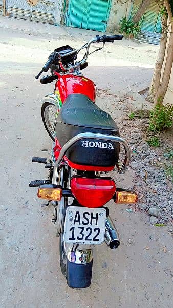 Honda CD 70 2023 4