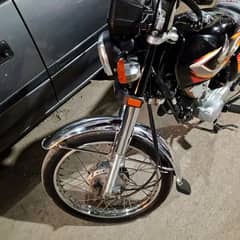 Honda Cg 125 2022 Al'humdulillah 1st owner Karachi nm