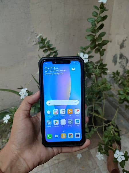 Huawei nova 3i with box,adapter 128Gb all ok back break or glass chang 5