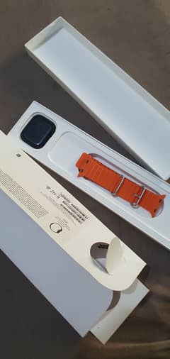 Apple Watch Series 7 45mm 10/10 condition