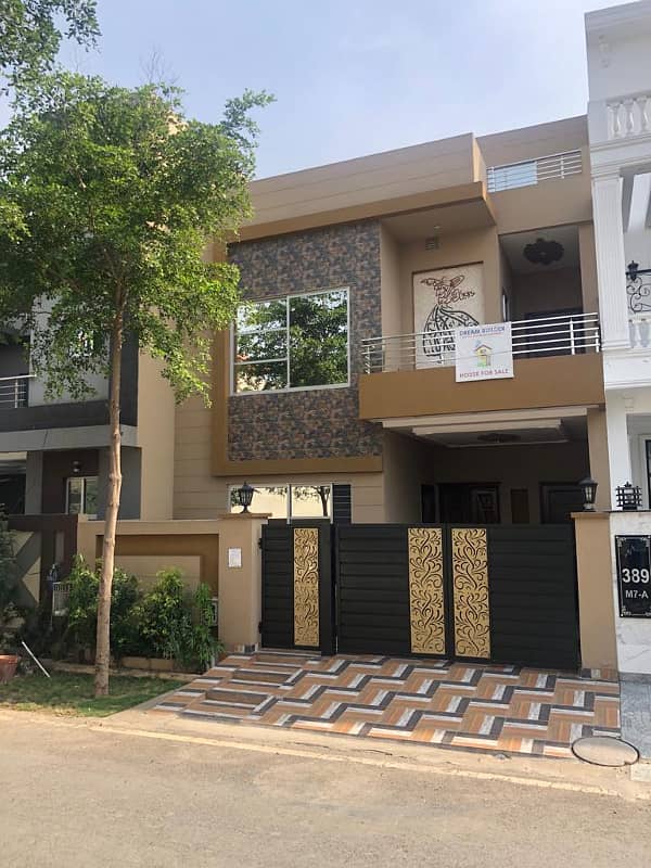 7 Marla Brand New House Available For Sale In Lake City Sector M-7A 1