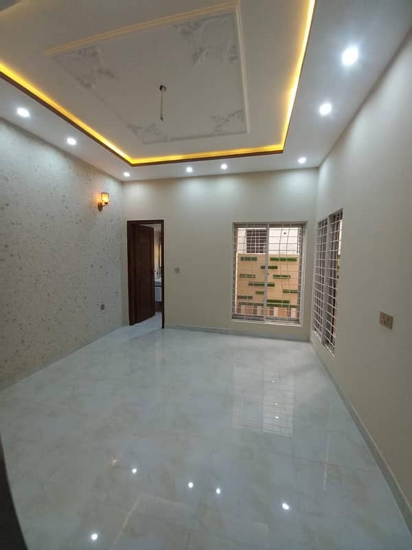 7 Marla Brand New House Available For Sale In Lake City Sector M-7A 16