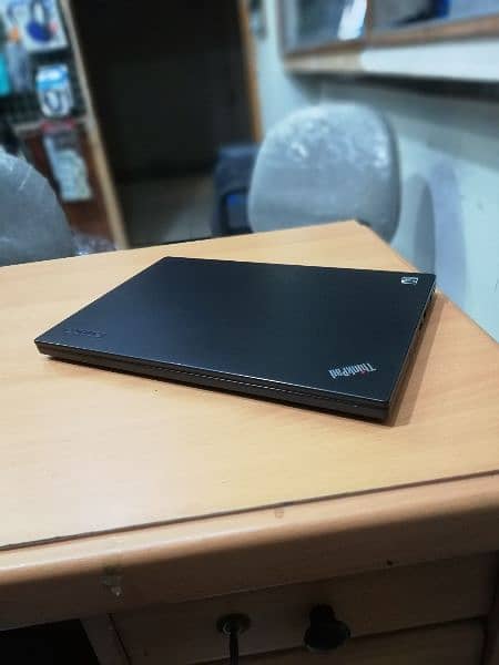 Lenovo Thinkpad T450s Corei5 5th Gen Laptop in A+ Condition UAE Import 7