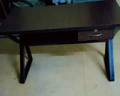 New Office table with chair not used selling as we are moving karachi