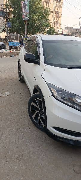 Honda Vezel 2016 14