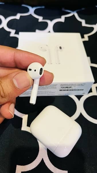 Apple AirPods 2 original in official warranty 3