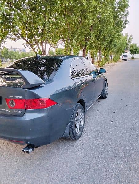 Honda Accord 2004 CL8 4wd 8