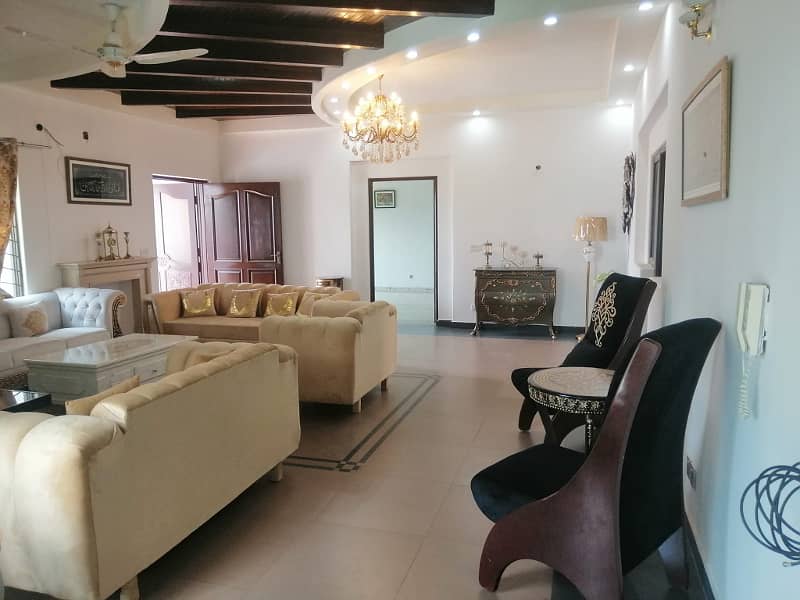 DHA PHAS 5, 27 MARLA , 5 BEDS, FULL HOUSE DOUBLE UNIT FOR RENT 3