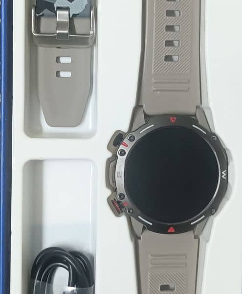 R-012 Rugged Smart Watch 0