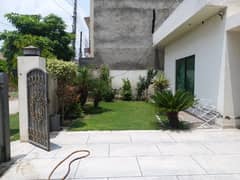 1 Kanal Slightly Use Double Unit Beautiful Bungalow For Sale In Khuda Baksh Colony New Airport Road Lahore