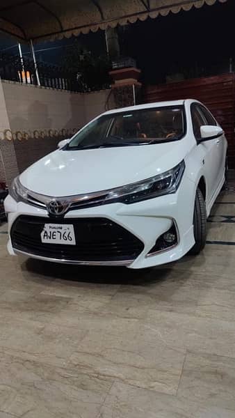 Toyota Altis Grande 2022 1