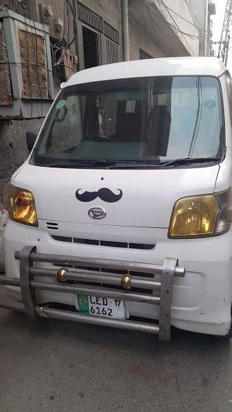 Daihatsu Hijet 2017 4