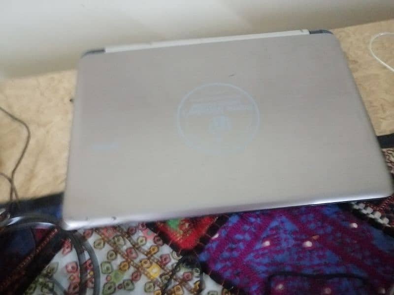 Haier 7G-5H Laptop 1