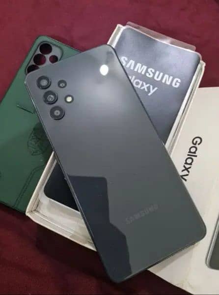 Samsung a32 lush condition 10 by 10 0