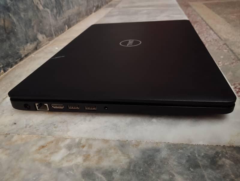 Dell core i5 7th gen laptop 10/10 6