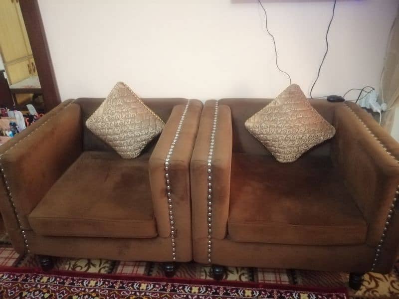 sofa set. 2+1+1 0