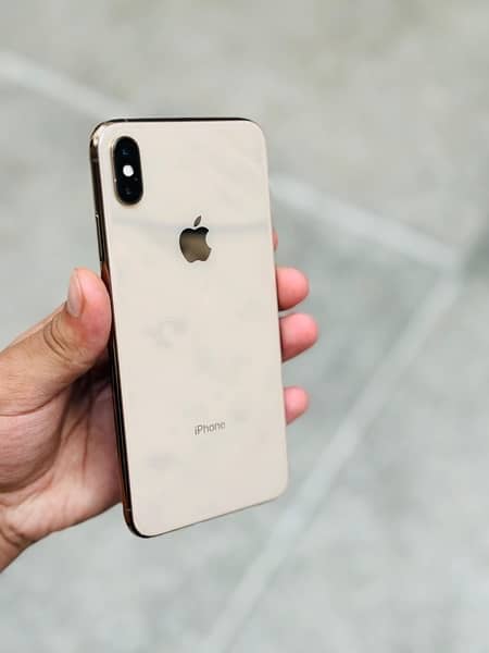 Iphone xsmax (PTA APPROVED) 2