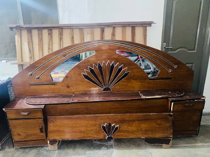 wooden Bed for sale 1