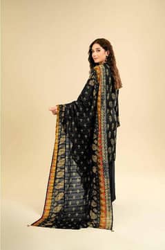 3 pieces women's unstitched khaddar printed suit