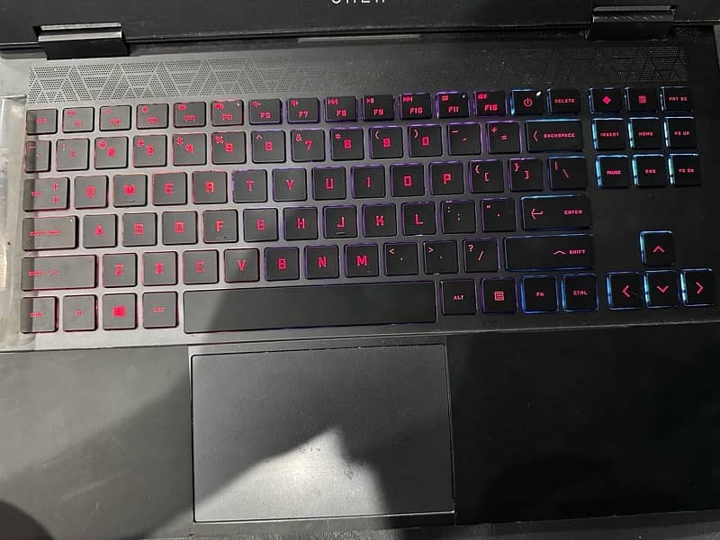 HP omen 15 Ryzen 7 4800h  32GB ram 1.5 TB ssd 1