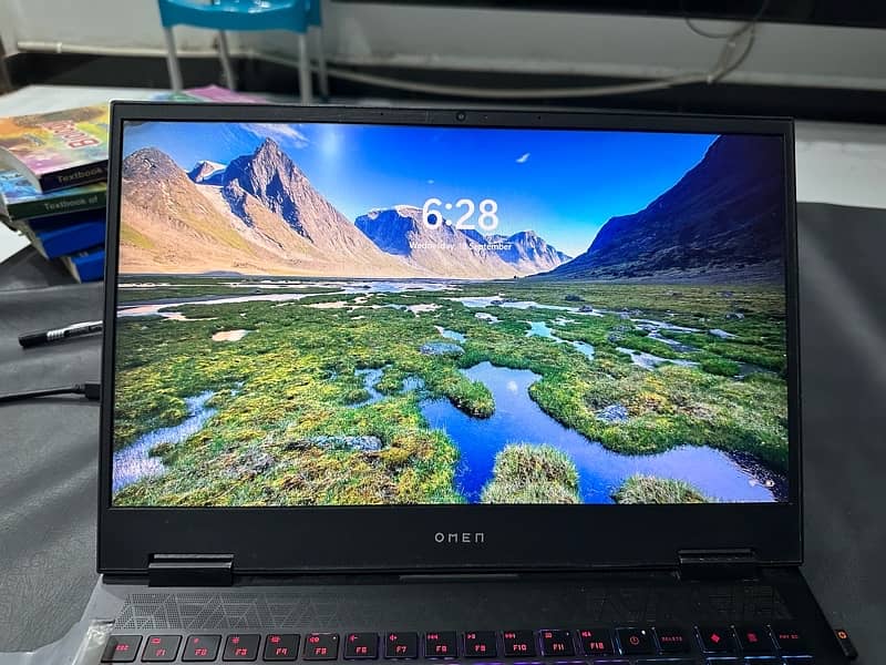 HP omen 15 Ryzen 7 4800h  32GB ram 1.5 TB ssd 5