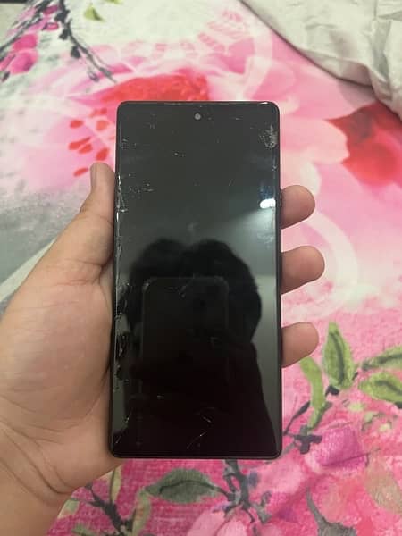 google pixel 6 (256 gb ) glass crack 6