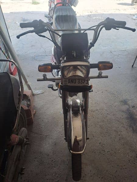 honda CD 70 2