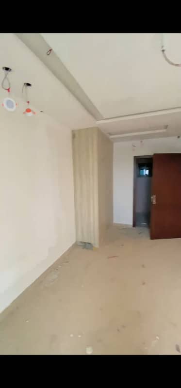 New stylish apartment ready for position. Main korang road Banigala 2