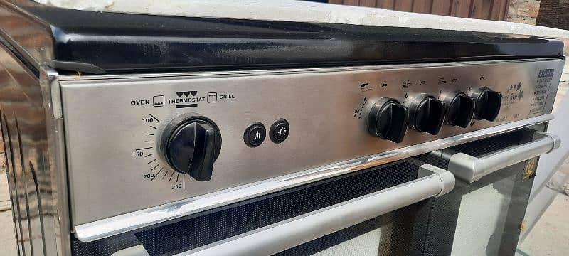 Five Star Gase cooker Six in one 6/1 9