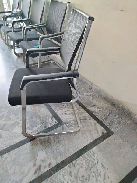 office chairs not used 1