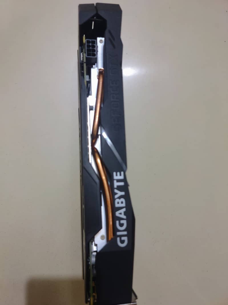 GTX 1660TI (Gigabyte Windforce OC) 3