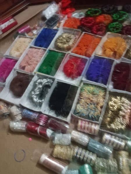 churiyia or set sale shop khatm ki ha 03135105229 8