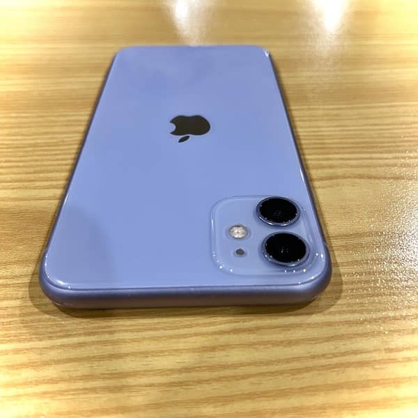 IPHONE 11 FOR SALE Factory Unlocked 2