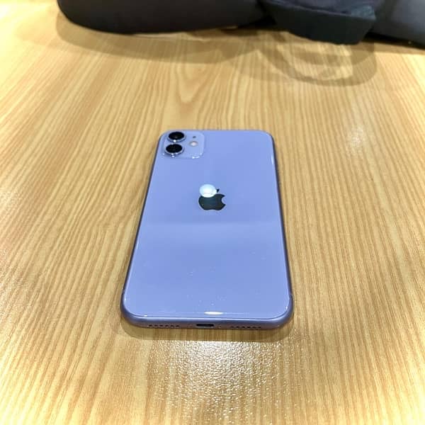 IPHONE 11 FOR SALE Factory Unlocked 3