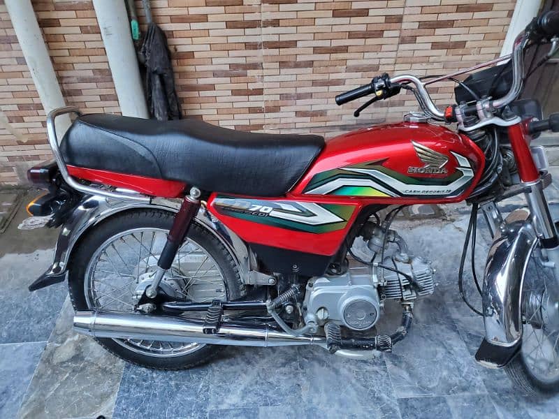 Honda CD70 3