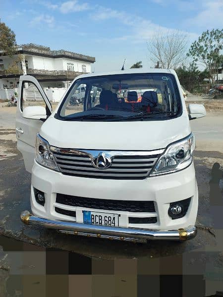 karvaan 7 seater available for rent 4