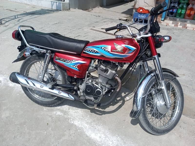 HONDA CG125 2023 MODEL 1