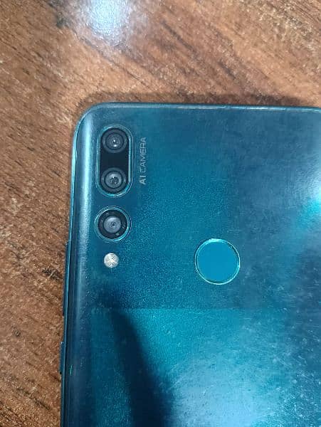 Huawei y9 prime 2019 7/10 condition 4/128 gb with original panel 1